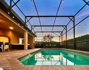 Outdoor pool - Timeless Memories at Windsor Westside (Kissimmee)