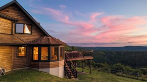 House (4 Bedrooms) | Interior - Chester by Avantstay Amazing Views, Secluded Home, A True City Escape! (Austerlitz)