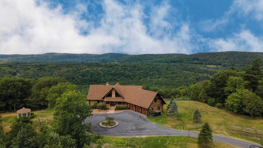 Chester by Avantstay Amazing Views, Secluded Home, A True City Escape!