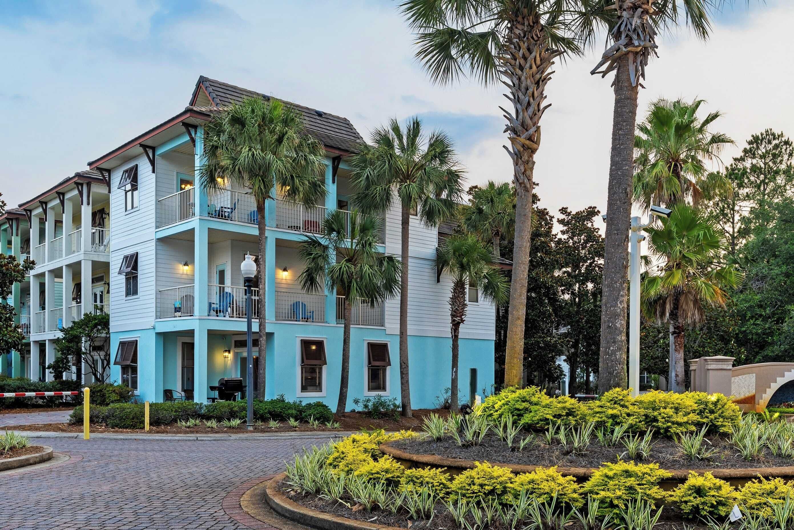 Rumah (6 Bedrooms) | Interior