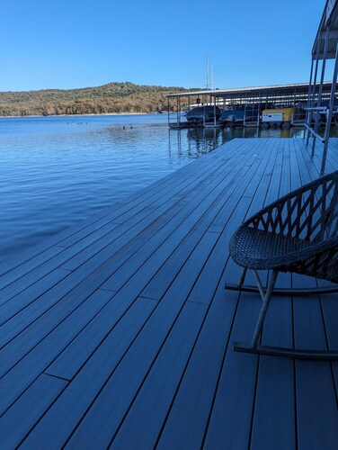 Lake House @ Lighthouse Lodge - Lake Views - Bring Your Boat!