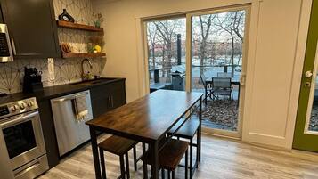 Cabin (Lighthouse 6 - Outdoor POOL - Lake Vi) | Ngoại thất