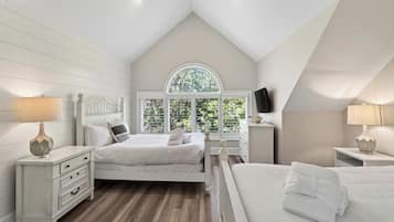 Rumah (6 Bedrooms) | Interior