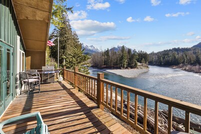 The Eagles Perch- views and adventure all around
