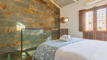 2 chambres, fer et planche Ă  repasser, accĂšs Internet, draps fournis