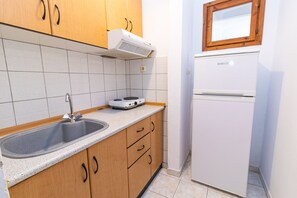 Family Apartment | Eigene Küche | Mini-Kühlschrank, Herdplatte