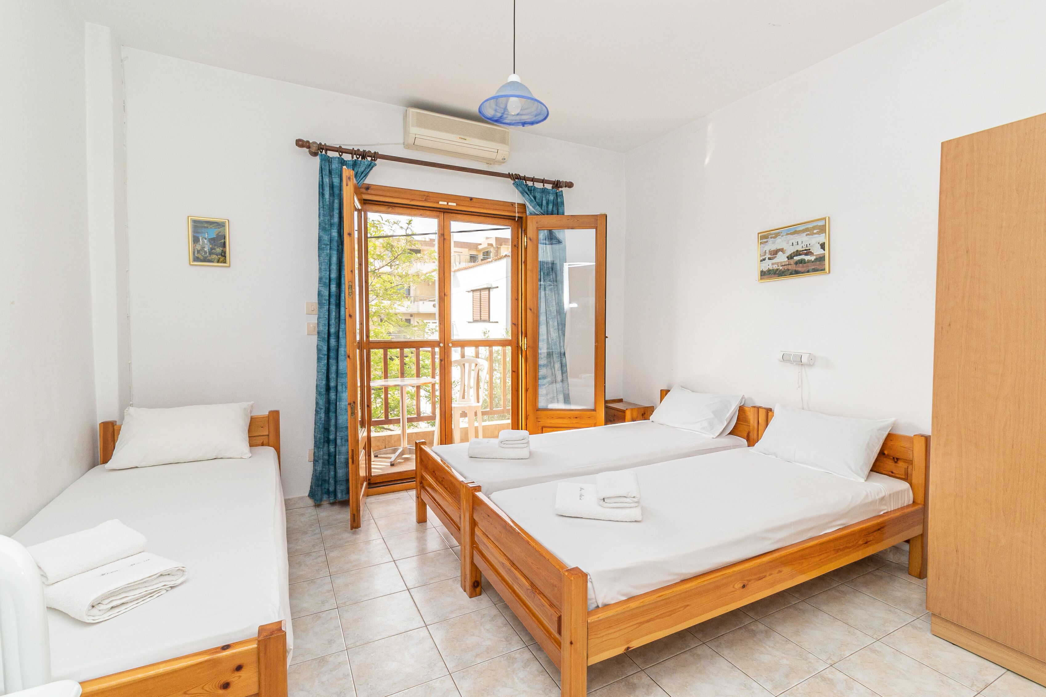 Triple Room with Sea View | Kostenloses WLAN, Bettwäsche