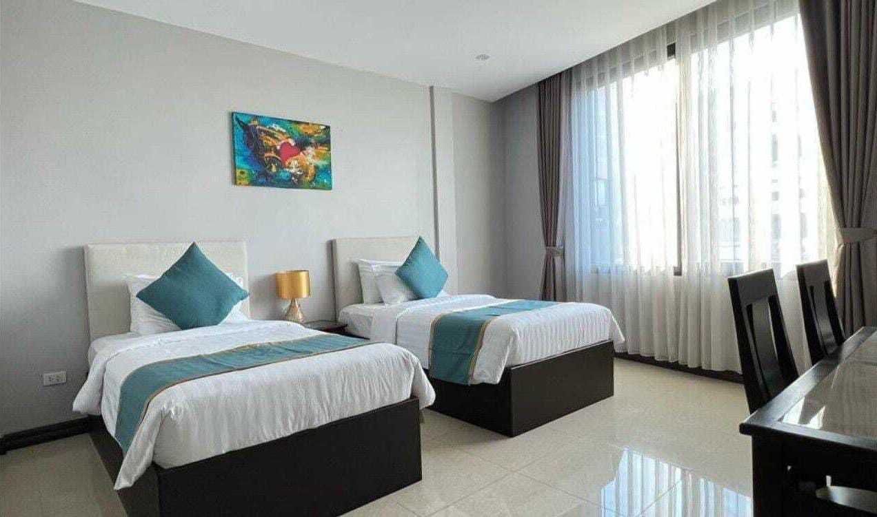 Standard Twin Room | Premium bedding, in-room safe, desk, free WiFi