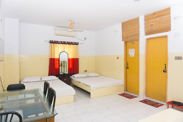 1 chambre, bureau, Wi-Fi gratuit, draps fournis