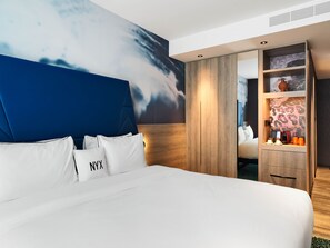 Superior Double Room, Down to Earth | Egyptiska bomullslakan, sängtillbehör av högsta kvalitet och minibar