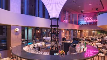 2 bares, bar en la azotea