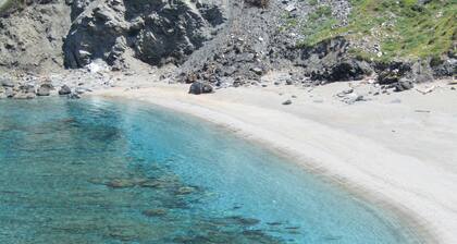 La Chintana A charming villa with pool