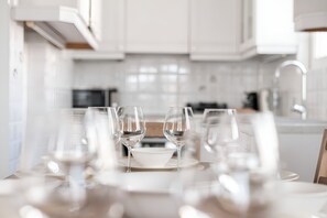 Deluxe bungalow | Dineren op de kamer