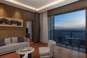 Four Bedroom Penthouse | Living area | 43-inch Smart TV with satellite channels, TV - Pan Pacific Serviced Suites Nairobi (Nairobi)