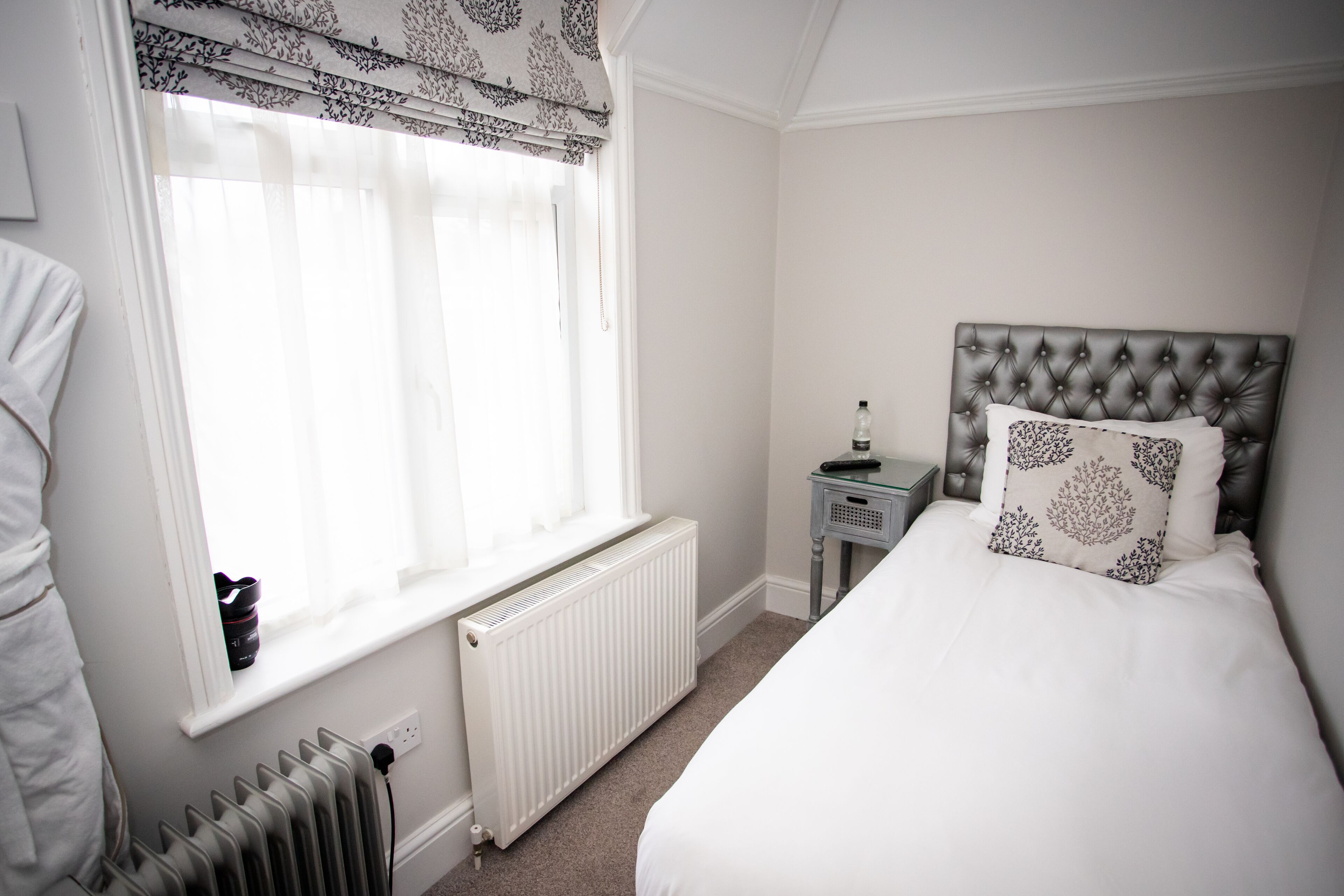 2 bedrooms, individually decorated, blackout curtains