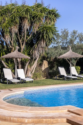 Ca'n Suau Filasop by Rentallorca