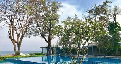 Beachfront Condo in the City Center of Hua Hin