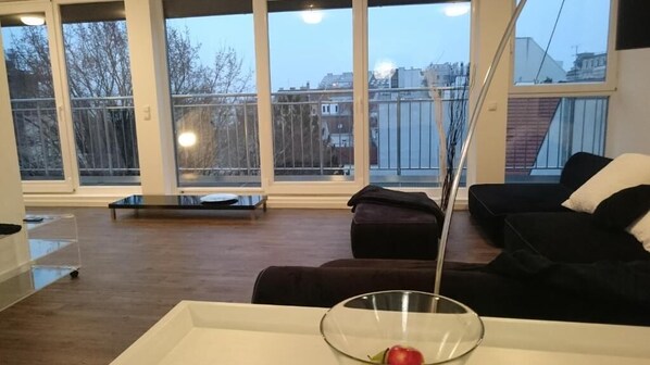 Apartment, 3 Bedrooms | Living area | Flat-screen TV - Alga Apartments am Westbahnhof (Vienna)
