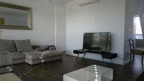 Apartment, 2 Bedrooms | Living area | Flat-screen TV - Alga Apartments am Westbahnhof (Vienna)