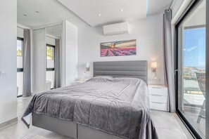 4 bedrooms, iron/ironing board, free WiFi, bed sheets