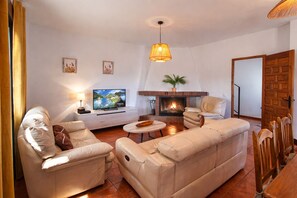TV connectée, cheminée
