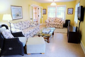 TV - Private home Summer 24 is Rented. May to Sept is RENTED. No Instant bookings.  (Seaside Park)