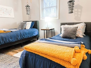 3 bedrooms, free WiFi, bed sheets