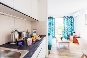 Interior - L'ANGE GARDIEN III AP4293 By Riviera Holiday Homes (Villefranche-sur-Mer)