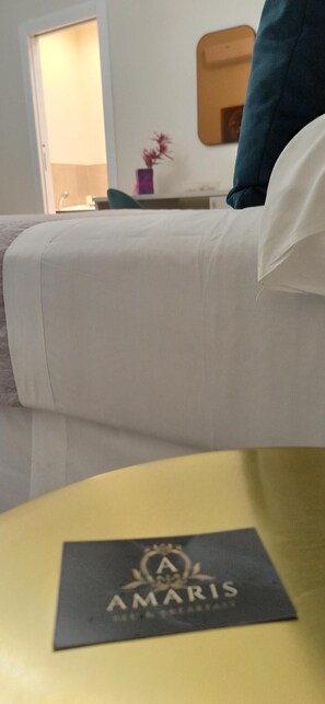 Deluxe-Zimmer | Zimmersafe, Schreibtisch, schallisolierte Zimmer, kostenloses WLAN