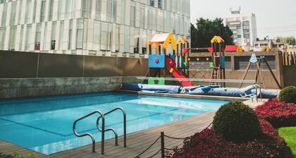 2BR 2BA beautiful apartment in Polanco w/ gym, pool