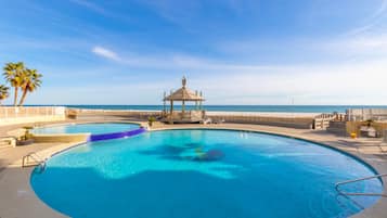 Indoor pool, outdoor pool