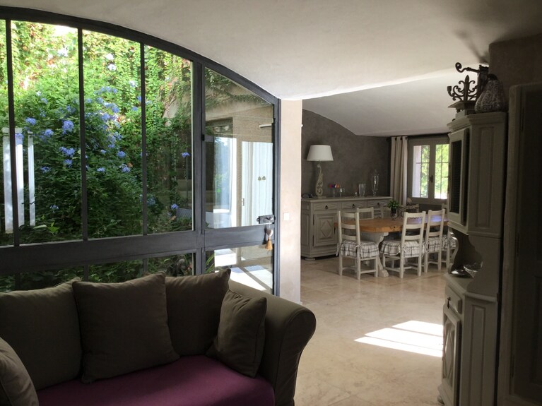 Villa Maya : Large Villa And Amazing Pool In Luberon - マシフ・デュ・リュベロン