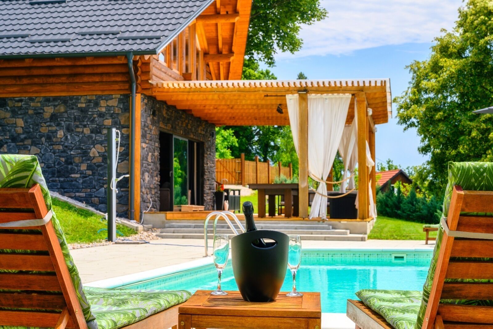 Outdoor pool, a heated pool