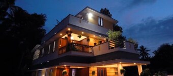 Family friendly Homestay  with Homely food Near by Kovalam bypass Trivandrum 