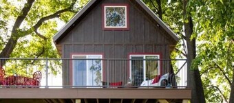 Marion Lake Tree House