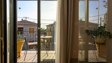 Luxury Suite (Catherine, First Floor) | 1 bedroom, Egyptian cotton sheets, premium bedding, in-room safe