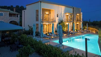 Front of property – evening/night