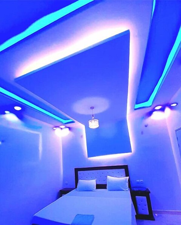1 Schlafzimmer, Schreibtisch, Bügeleisen/Bügelbrett, kostenloses WLAN