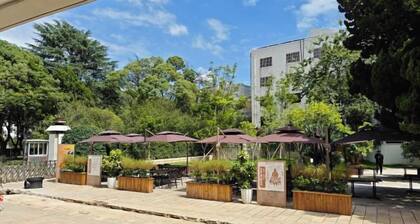 Lian Yun Hotel