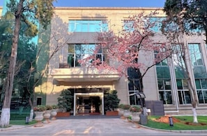 Garden - Lian Yun Hotel (Kunming)