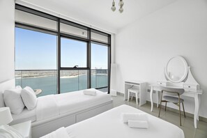 2 bedrooms, in-room safe, iron/ironing board, WiFi