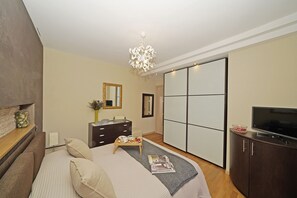 1 Schlafzimmer, Bügeleisen/Bügelbrett, kostenloses WLAN, Bettwäsche