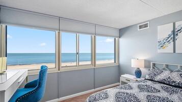 3 bedrooms, iron/ironing board, free WiFi, wheelchair access