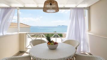 Double Room, Multiple Beds, Sea View, Mezzanine (09) | Beach/ocean view