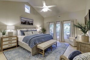 4 bedrooms, iron/ironing board, free WiFi, bed sheets