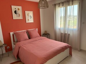 2 slaapkamers, wifi, beddengoed