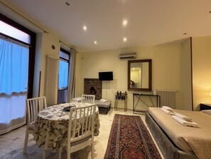 Estúdio | Área de estar