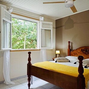 3 bedrooms, WiFi, bed sheets - Villa TrÔpikDiamond, swimming pool and close to the beach (Le Diamant)