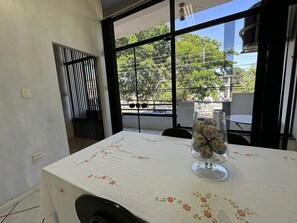 Apartment | Dining