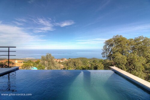 Bergerie Ernestu, Vue mer, Piscine chauffée, Accès Gr20